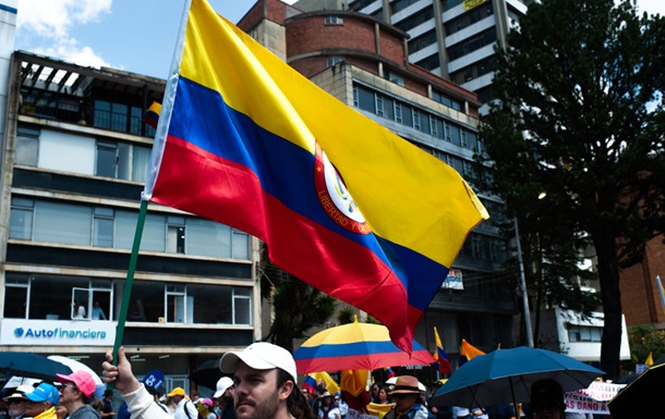 Колумбия высылает дипломатов Аргентины через слова Милея о президенте