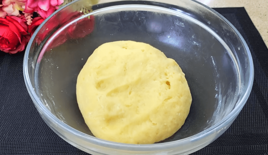 Рецепт сытного и сочного пирога с фаршем и картофелем
