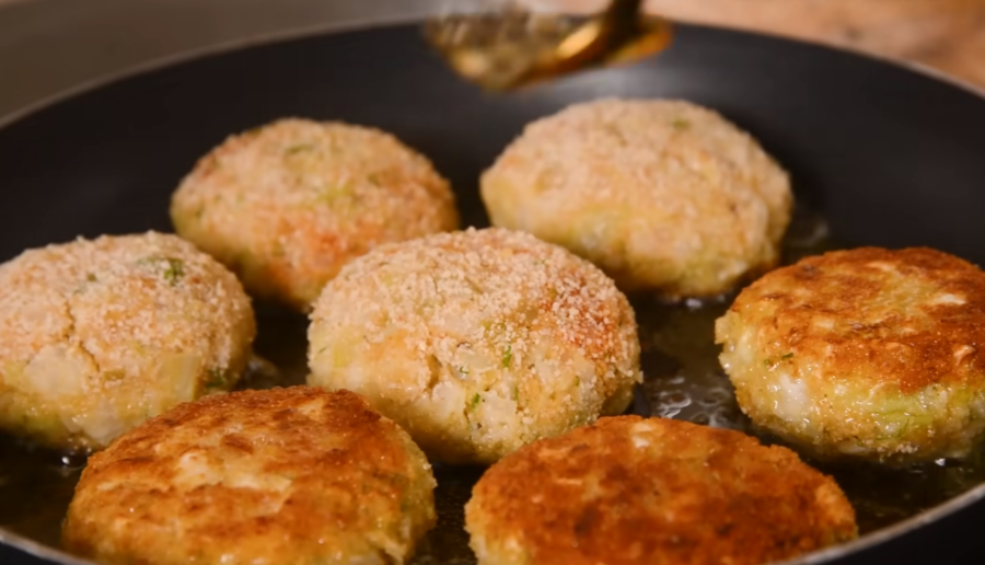 A recipe for delicious and tender lean cabbage cutlets