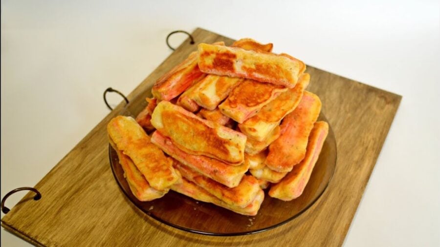How to cook crab sticks in cheese batter