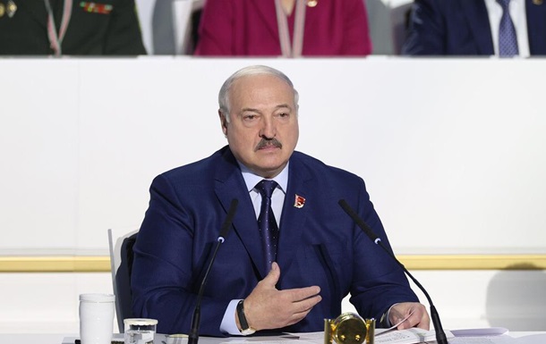 Lukashenko offered the West to play a draw with Russia