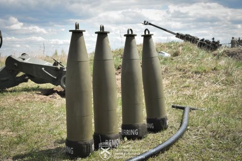 Легендарные пушки М777 и САУ на базе Volkswagen: 44 артиллерийская бригада показала свои будни