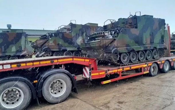 Литва передала Україні бронемашини M577