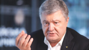 Petro Poroshenko asks Germany to stop financing men from Ukraine