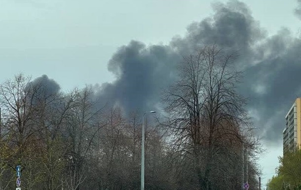A large-scale fire broke out in St. Petersburg