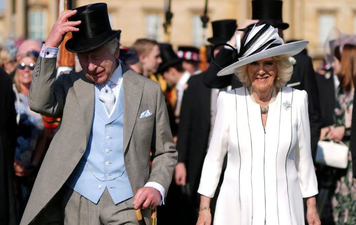 Król Karol i jego stylowa żona zorganizowali przyjęcie w ogrodzie (zdjęcie)