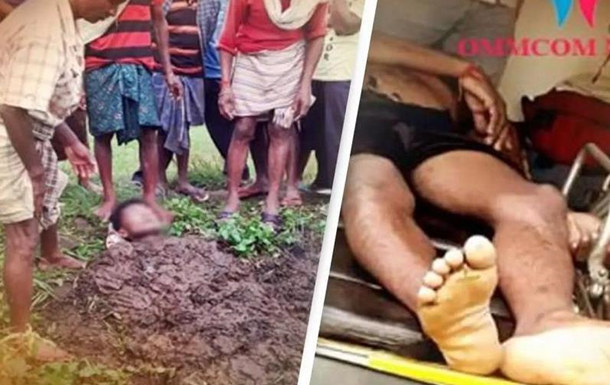 В Індії чоловік вижив після удару блискавки, але сусіди втопили його у гною