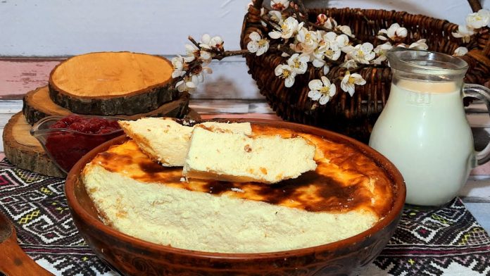 Чому запечений сир буває сухим: 9 правил соковитого сиру перед Великоднем
