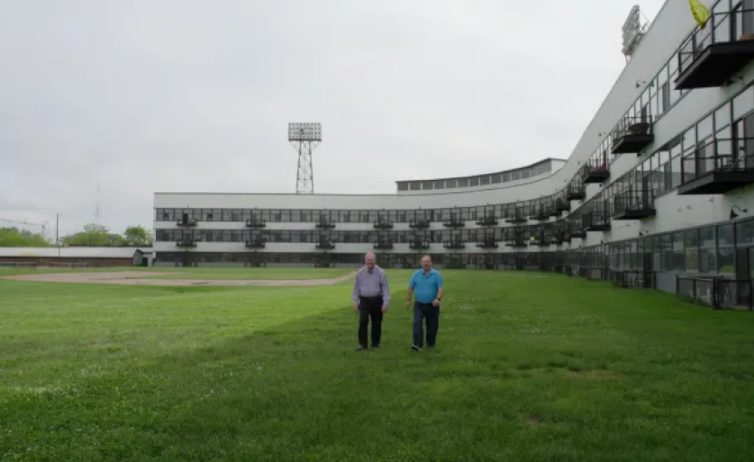 Квартири на місці покинутого стадіону в США, житловий комплекс Stadium Lofts в Індіанаполісі, фото, житло, купівля нерухомості
