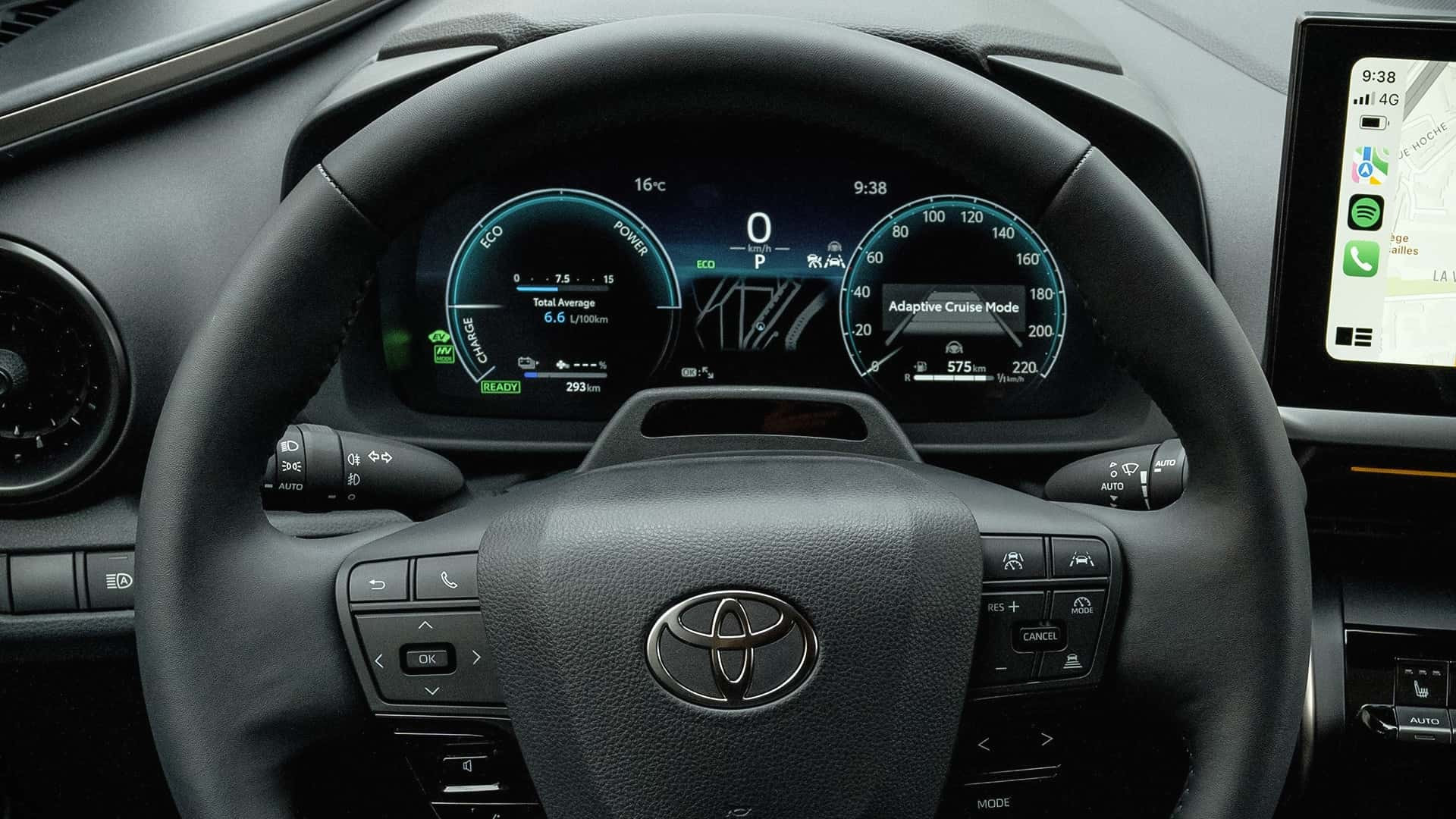 Toyota C-HR PHEV 2024 року