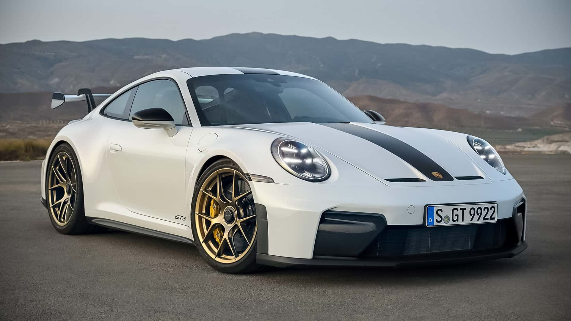 Porsche 911 GT3 Weissach 2025 року