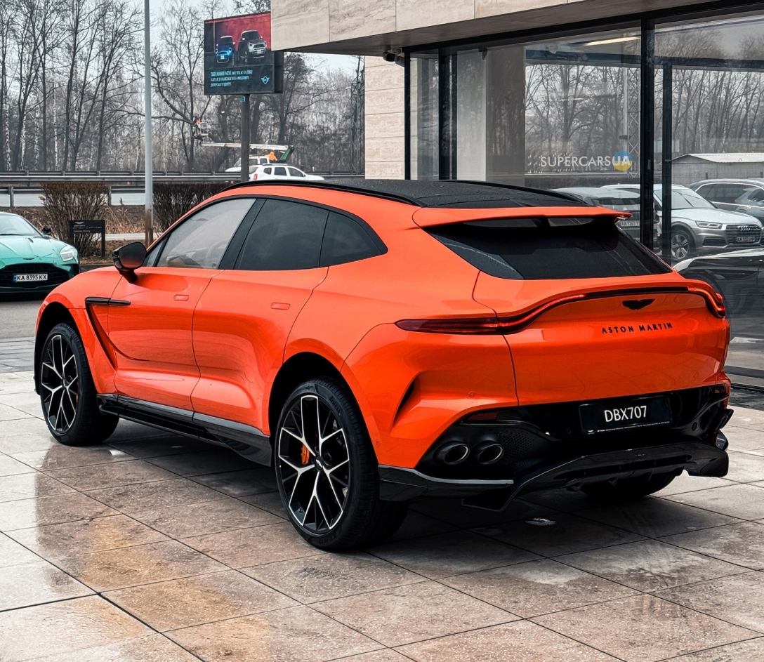 Aston Martin DBX707, Aston Martin DBX 2025, Aston Martin DBX, новий Aston Martin DBX