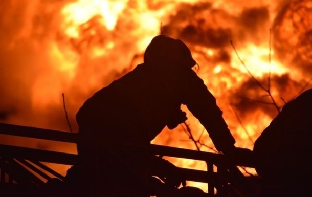 У Волгоградській області РФ дрони атакували НПЗ