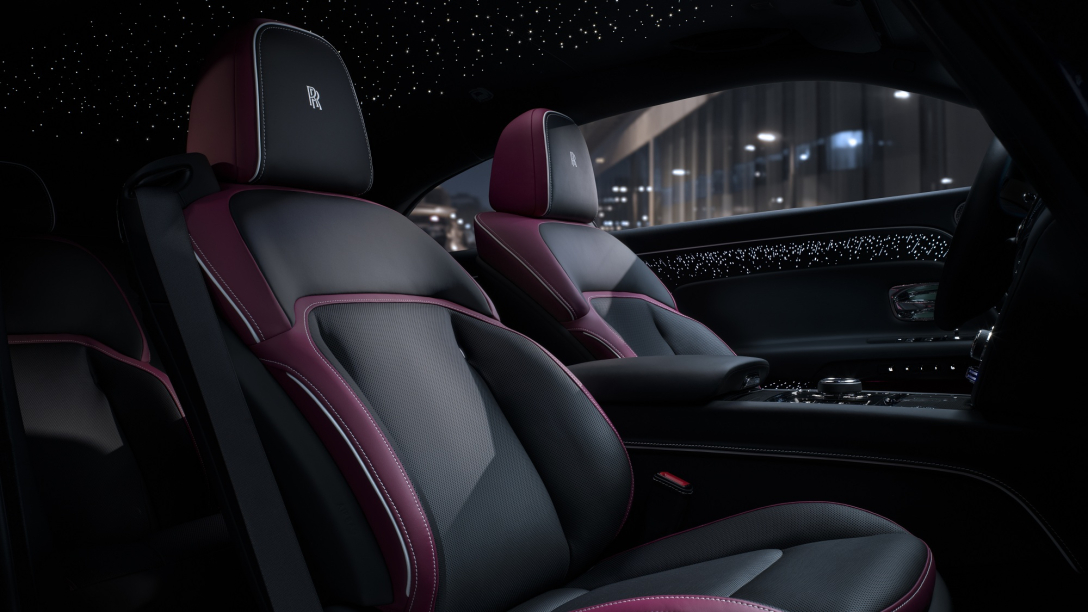 салон Rolls-Royce Spectre, новий Rolls-Royce Spectre, електромобіль Rolls-Royce