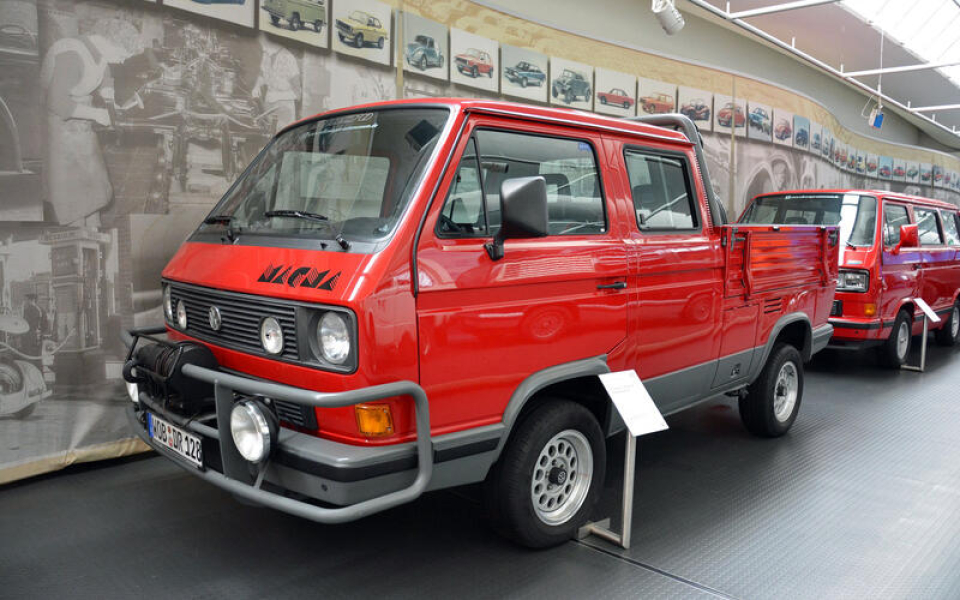 VW T3 Magma