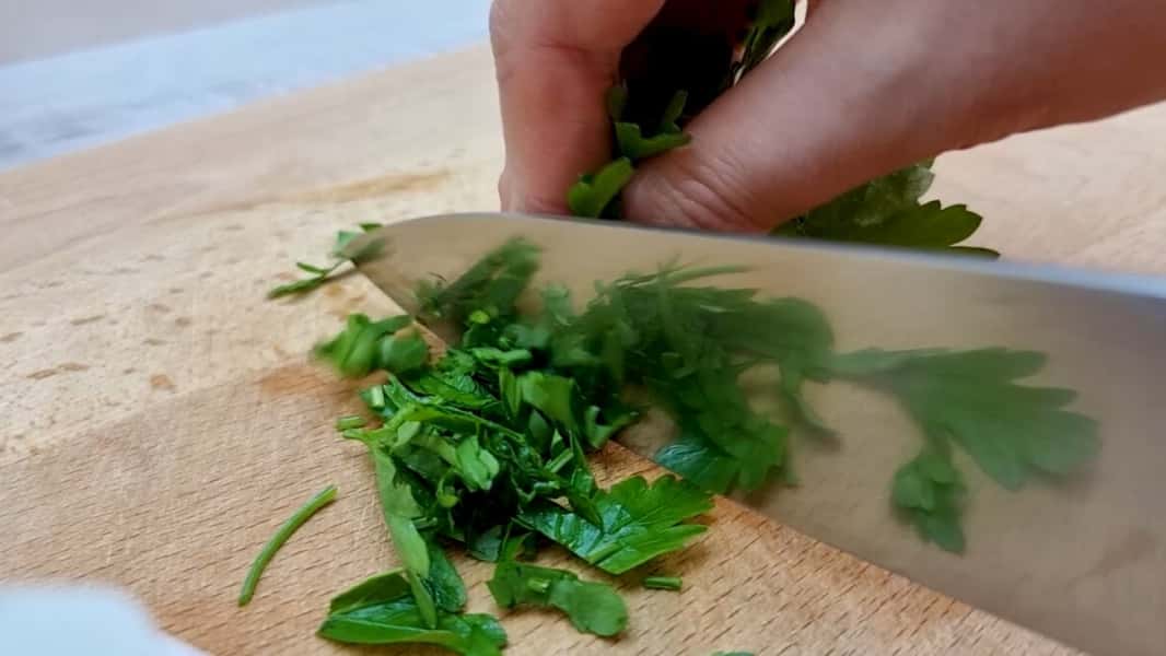 Кулінари розповіли, як приготувати фаршироване куряче філе