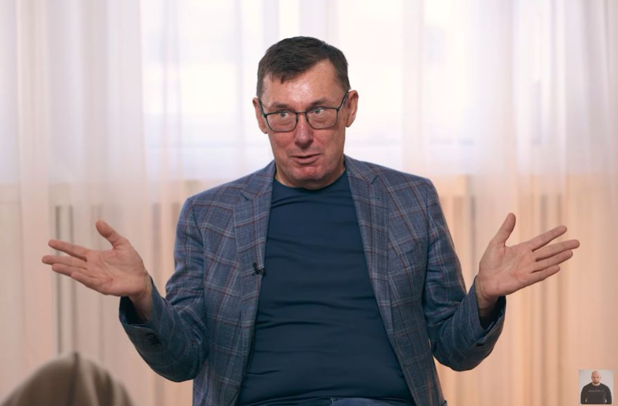 Луценко розповів, скільки грошей на місяць йому потрібно та чим зараз замаються його сини