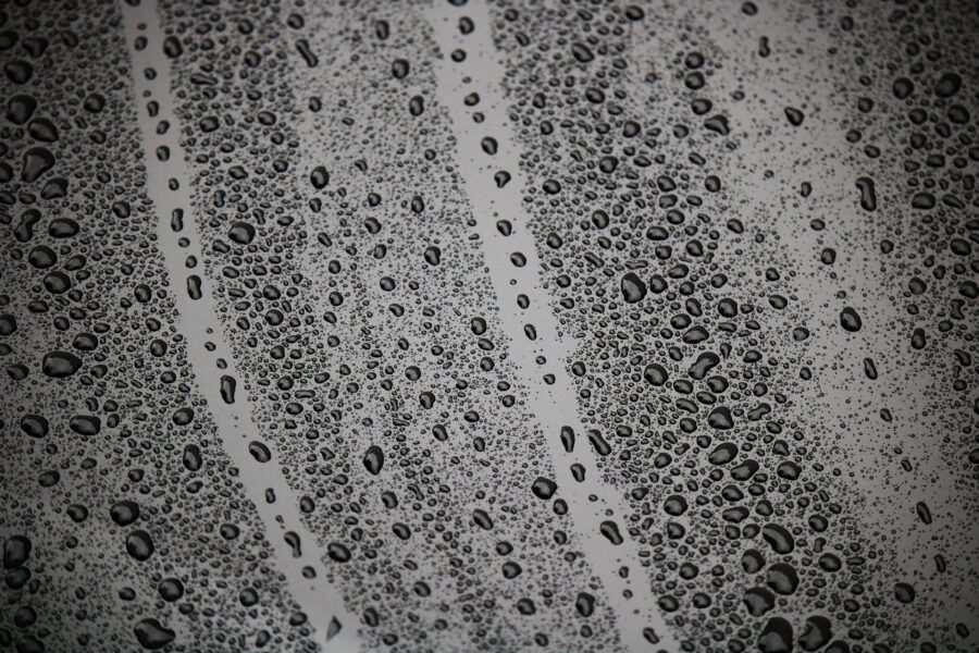 Господині розповіли, як захистити вікна від слідів після конденсату Господині розповіли, як захистити вікна від слідів після конденсату