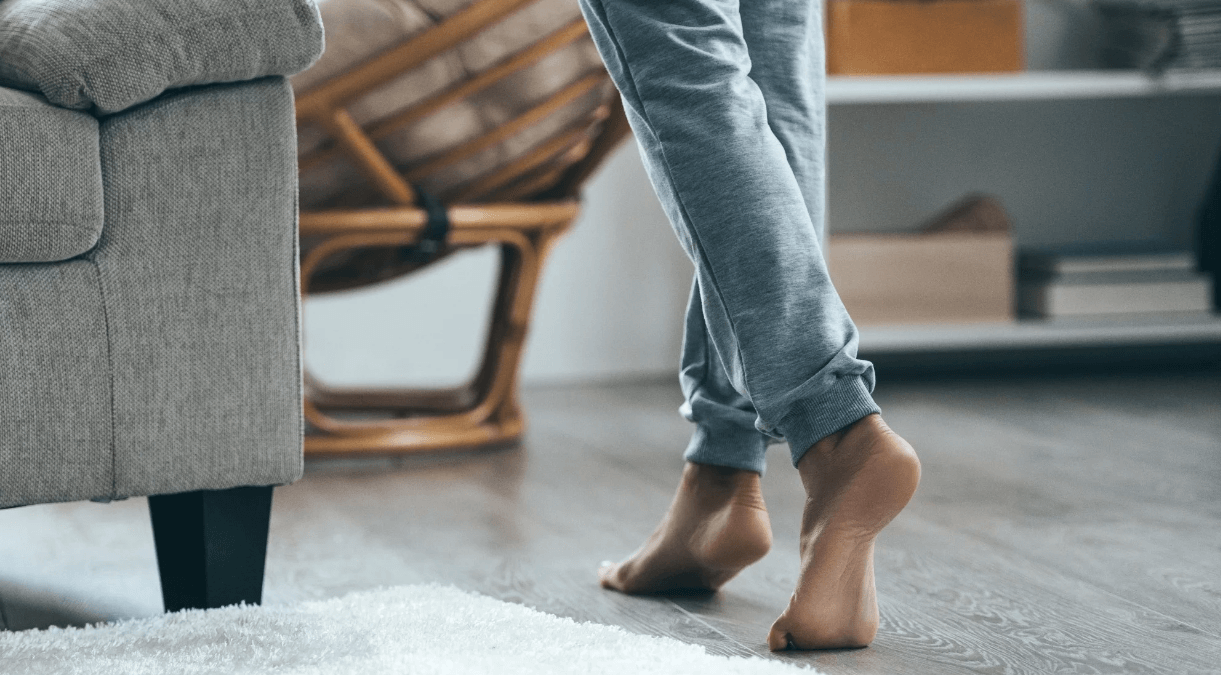 Чи корисно ходити босоніж для здоров’я Босоніж