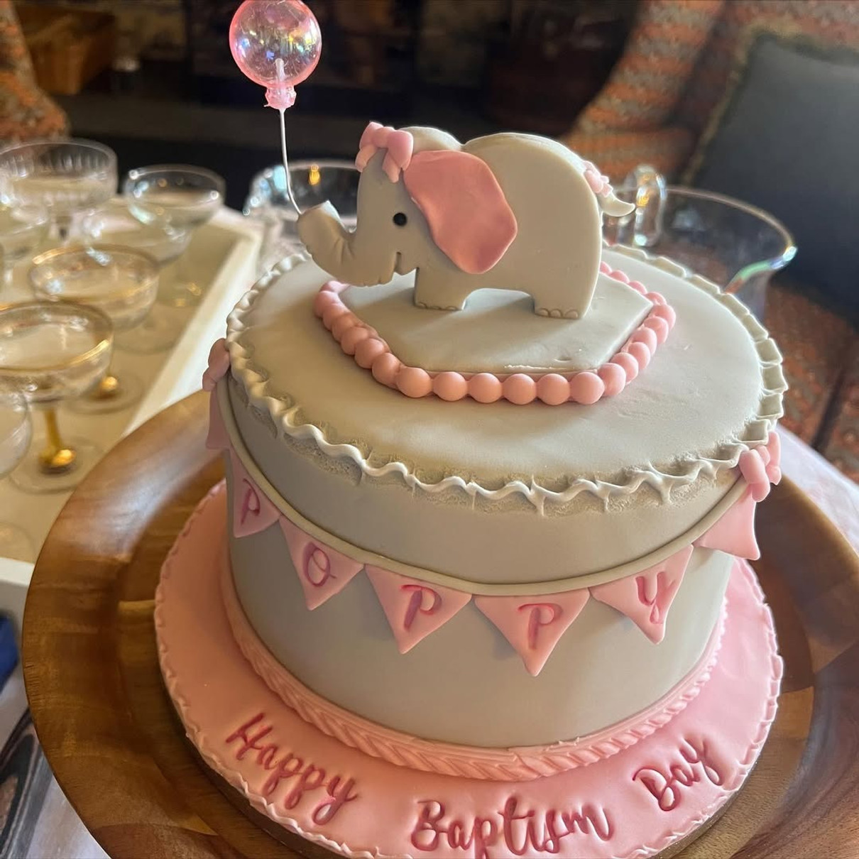 Тортик на хрестини