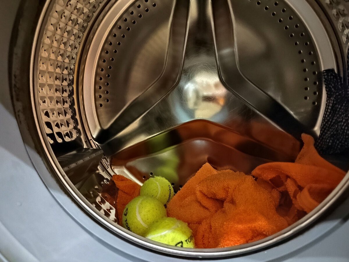 Експерти порадили спосіб, як очистити старі рушники від бруду та смороду простим лайфхаком