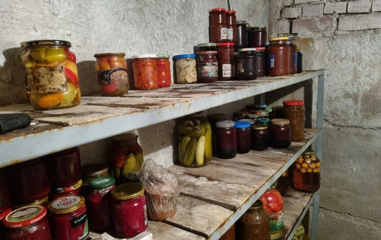 Господині розповіли, як позбутися вогкості у підвалі