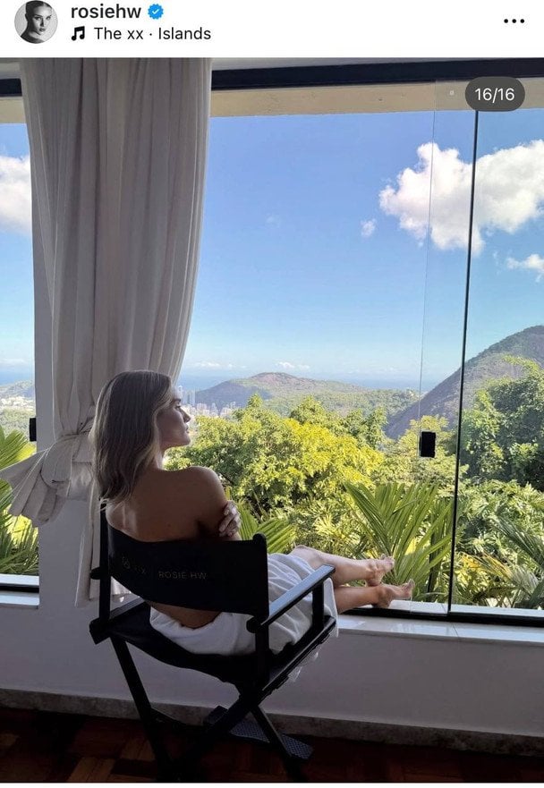 Розі Гантінгтон-Вайтлі / © Instagram Розі Гантінгтон-Вайтлі