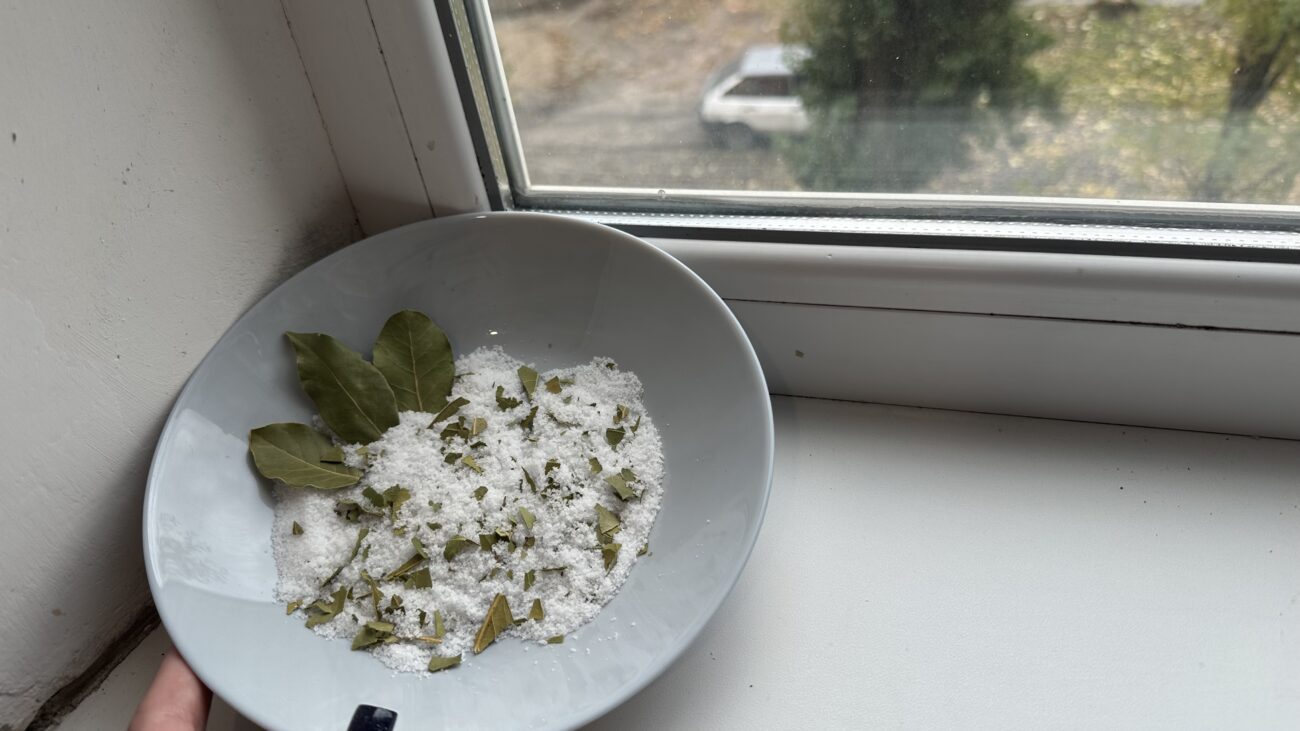 Господині розповіли, як без витрат зменшити вологість у кімнатах взимку