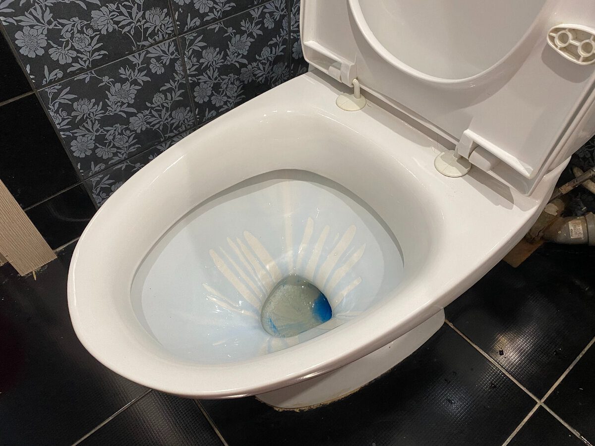 Експерти розповіли, як швидко та ефективно очистити унітаз