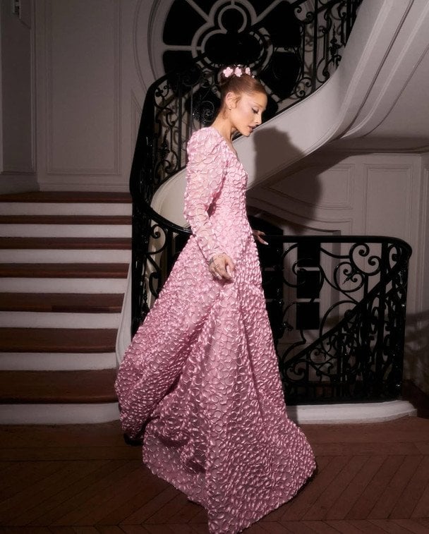 Аріани Гранде / фото: instagram.com/givenchy