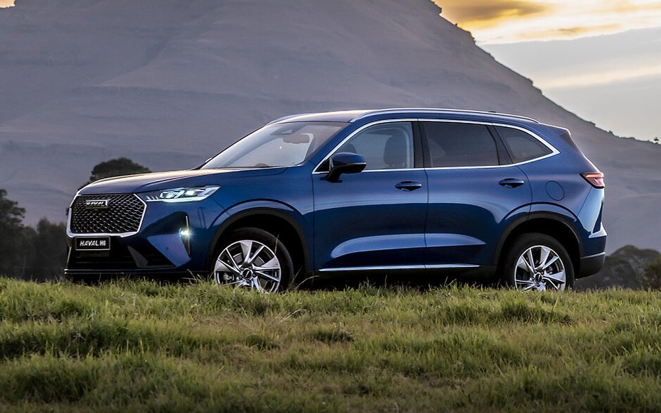 Дванадцять повнопривідних авто до $29 тисяч: від рамного Jimny до електричного BMW