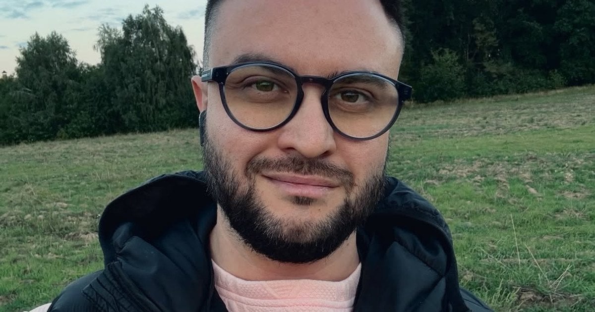 Відомий блогер-пліткар розкрив суму, яку йому хотіли дати за мовчання про зірок і псування репутації