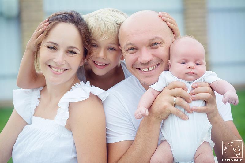 Даша Малахова, Чаба Бакош і їхні діти / © facebook.com/dasha.malakhova