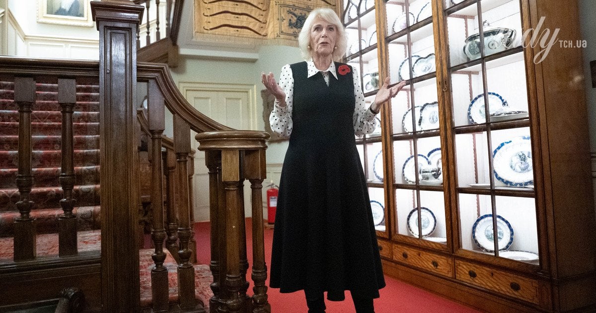 Королева Камілла влаштувала прийом у Кларенс-гаусі, на якому несподівано з’явилася голлівудська зірка