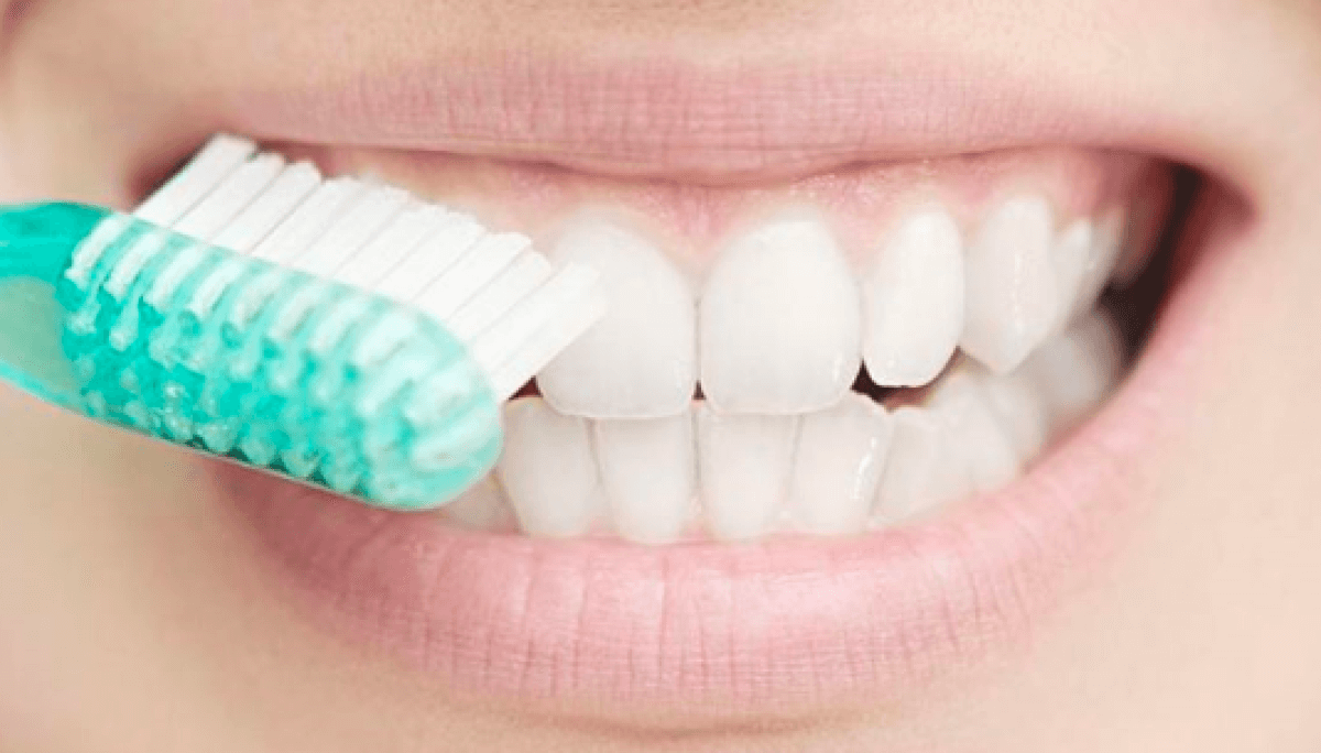 Чистити зуби