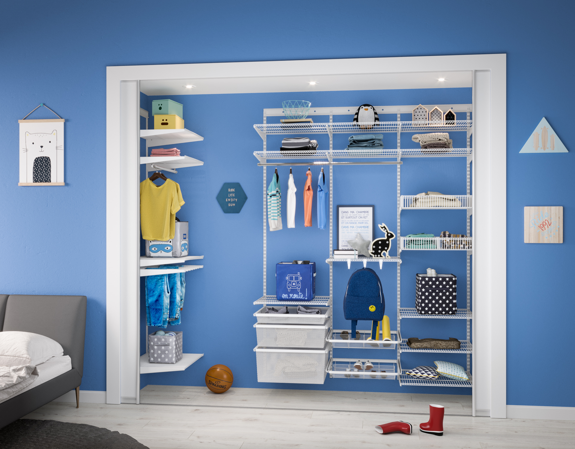 Розділіть гардероб на зони