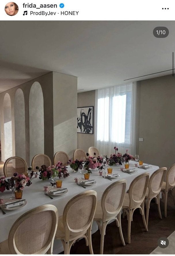 Вечірка baby-shower / © Instagram Фріди Аасен