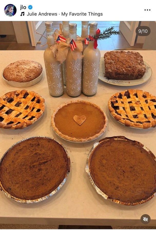 Пироги, які приготувала Дженніфер Лопес / © Instagram Дженніфер Лопес