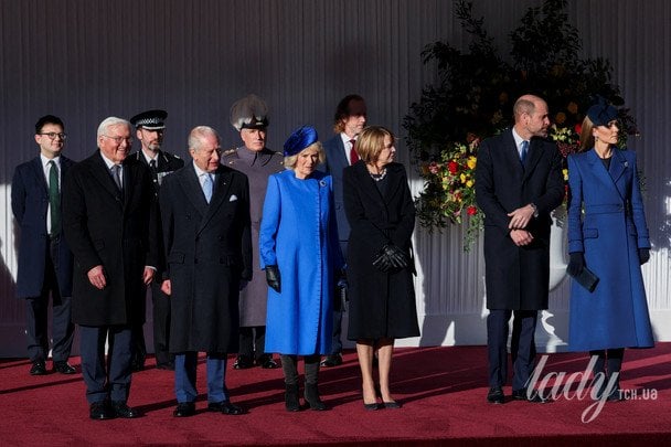 Президент та перша леді Німеччини з королем Чарльзом, королевою Каміллою, принцем Вільямом та принцесою Кейт / © Associated Press