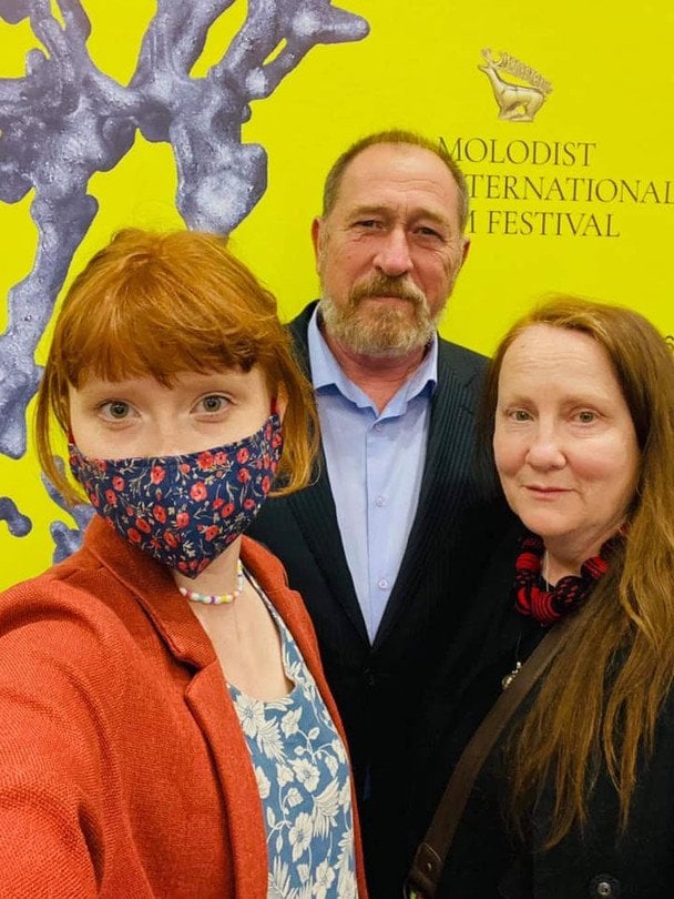 Віктор Жданов і Олена Хохлаткіна з донькою