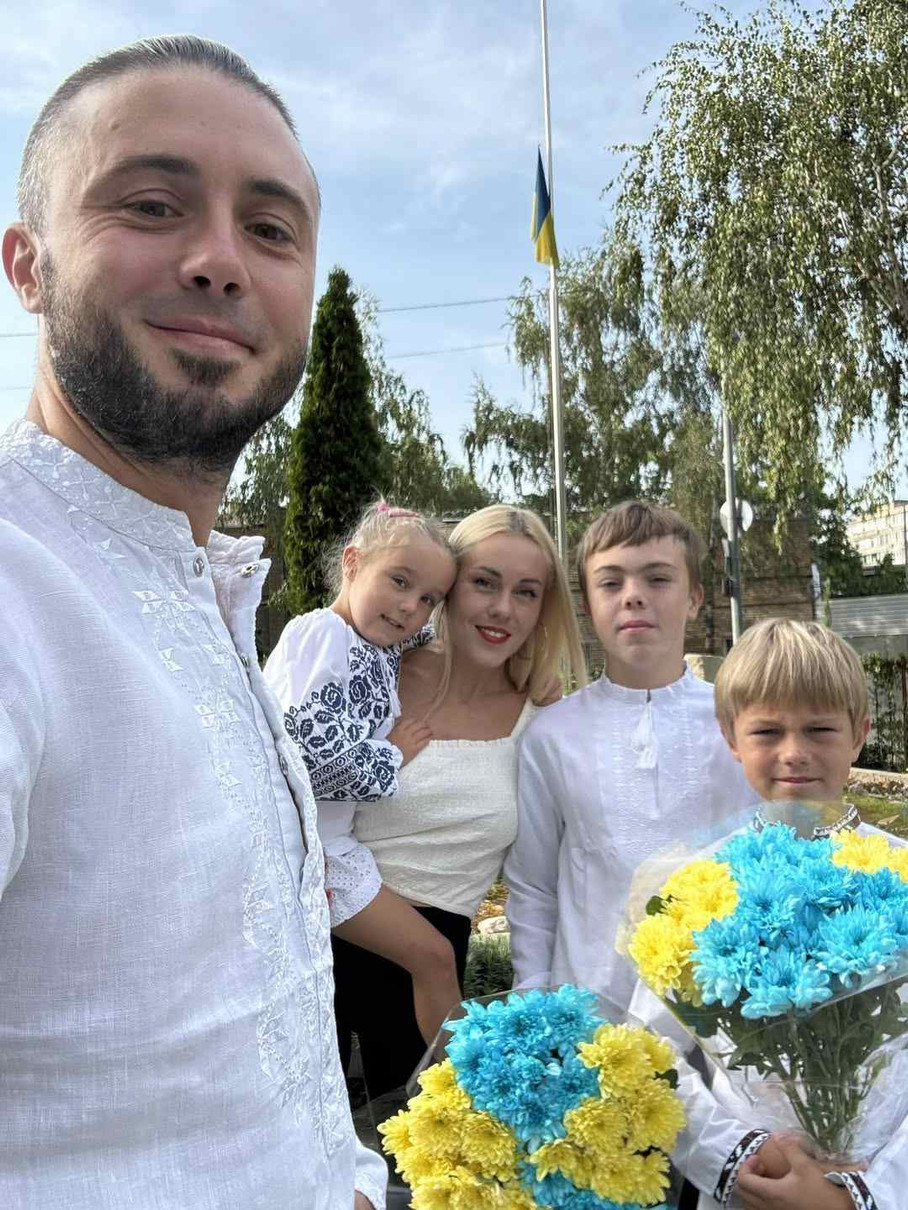 Діти Тараса та Олени Тополі