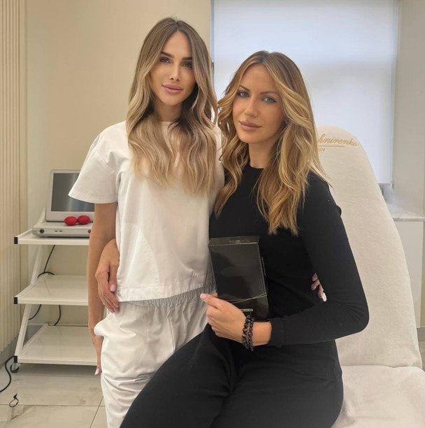 Леся Нікітюк і її косметолог / © instagram.com/kushnirenkotatyana