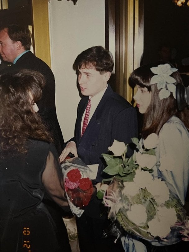 Костянтин Грубич із дружиною у РАЦСі / © instagram.com/kostya_hrubych