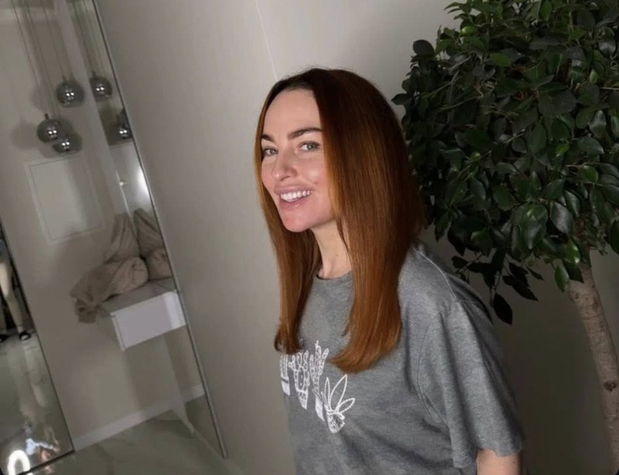 Поки що Булітко знову наростила волосся, але вже навесні ви побачите зірку з рідним каре