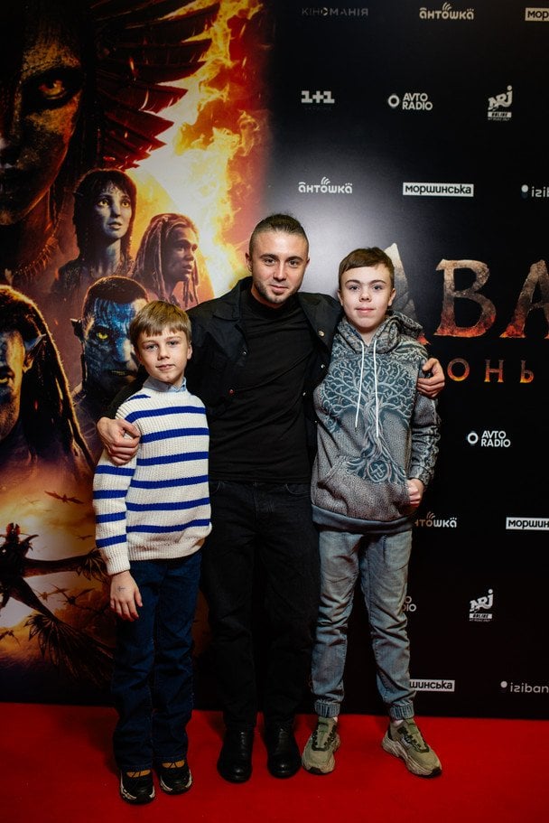 Тарас Тополя з синами / Фото:  Анастасія Телікова