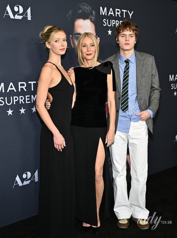 Гвінет Пелтроу з дітьми / © Associated Press