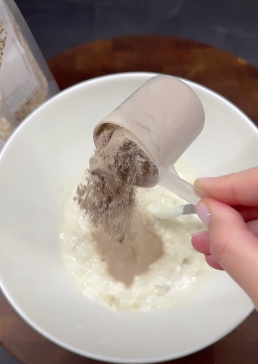 Наталія Татарінцева показала, як готує популярну шоколадку без цукру