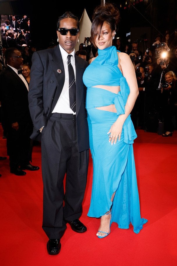 Ріанна у лаконічних босоніжках від Amina Muaddi / © Associated Press