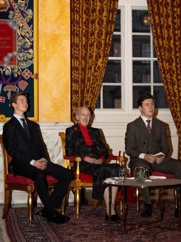 Принц Вінсент, королева Маргрете II і принц Крістіан / © kongehuset.dk