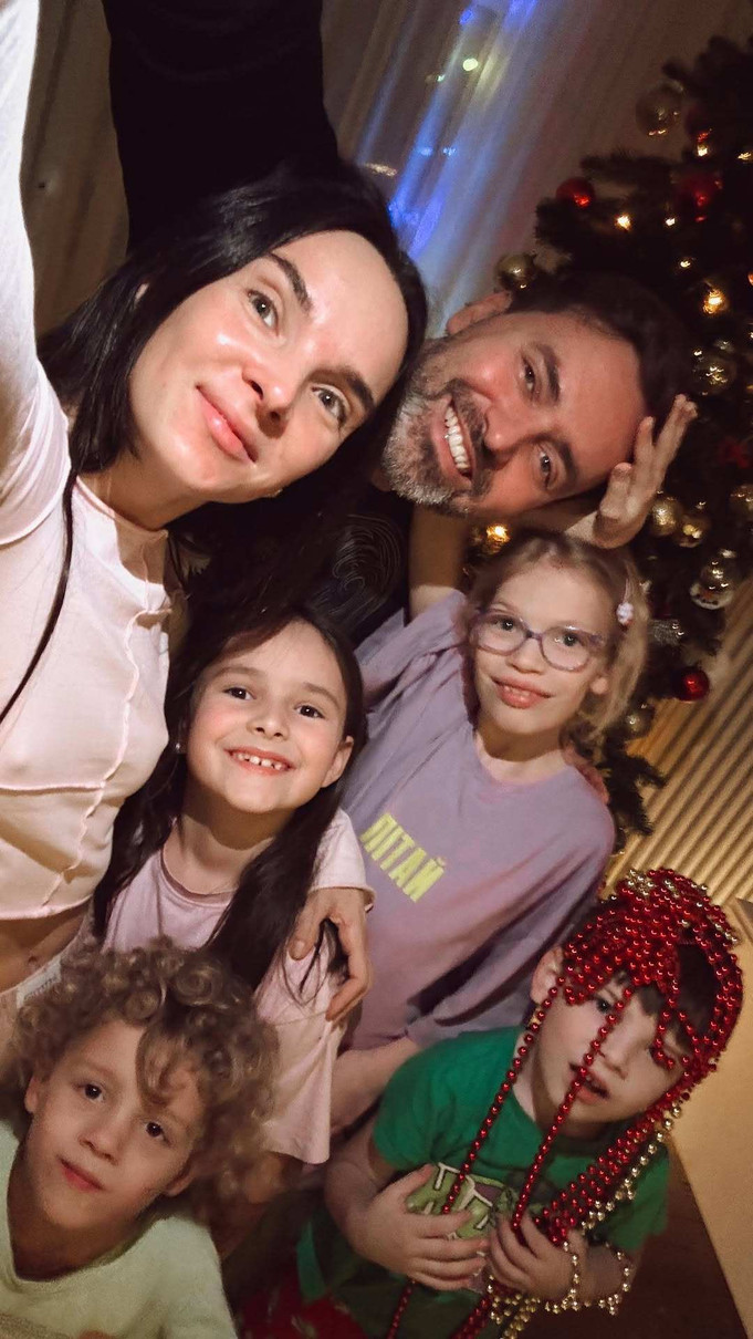 Сини і доньки Мірошниченко